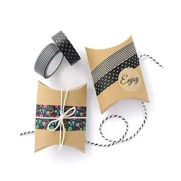 Apparel-Pillow-Boxes_1-1