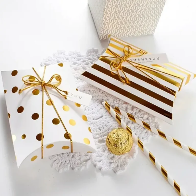 Custom-Gift-Pillow-Boxes2-1